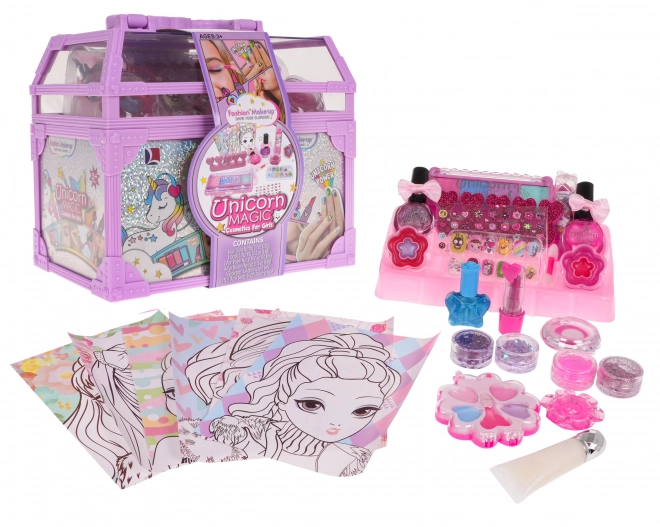 Mega cosmetica set voor een kleine prinses