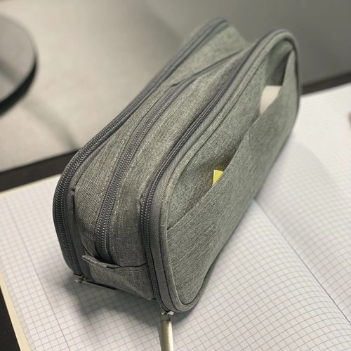 Driedubbele etui - grijs Maaleo 24512