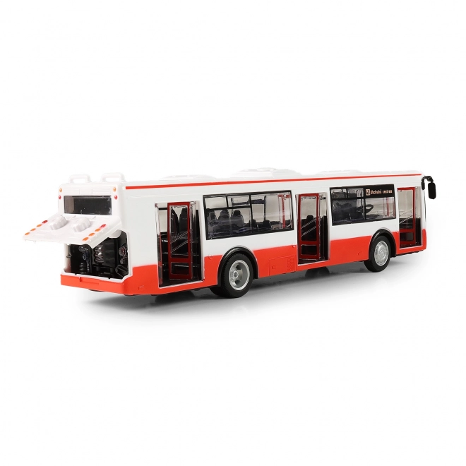 Bus die haltes in het Tsjechisch aankondigt 28 cm