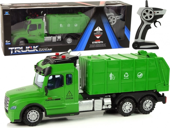 Groene op afstand bestuurbare vuilniswagen met verlichting en geluiden 2,4G