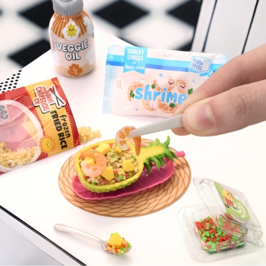 Realistische mini-ingrediënten en gereedschap