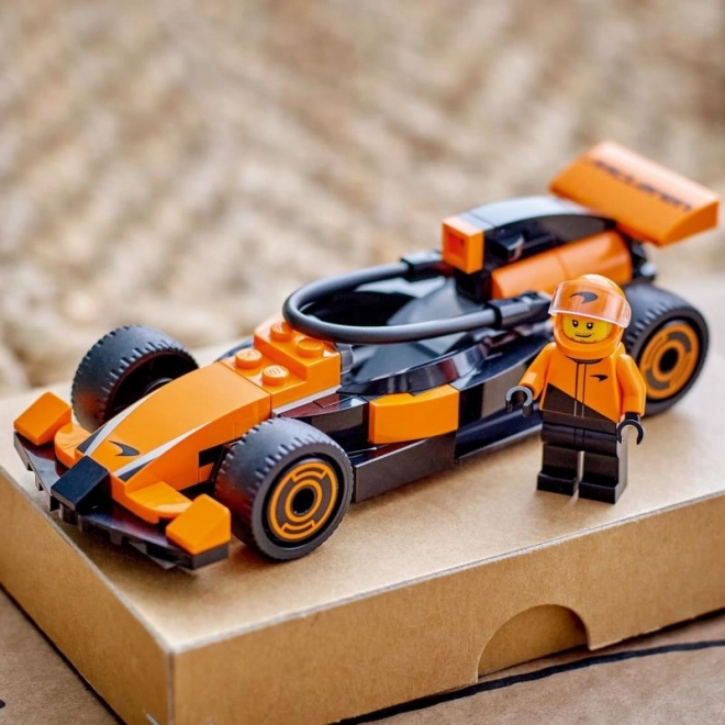 LEGO® City 60442 F1-coureur met McLaren-racewagen