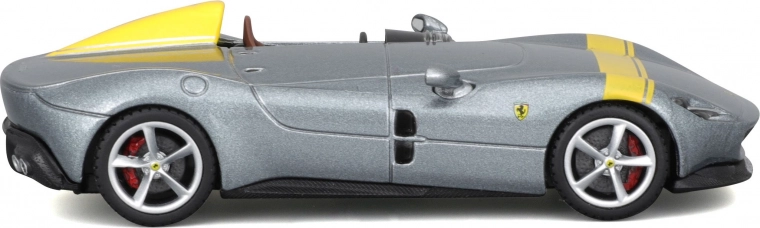 Metalen uitvoering en vrij draaiende wielen