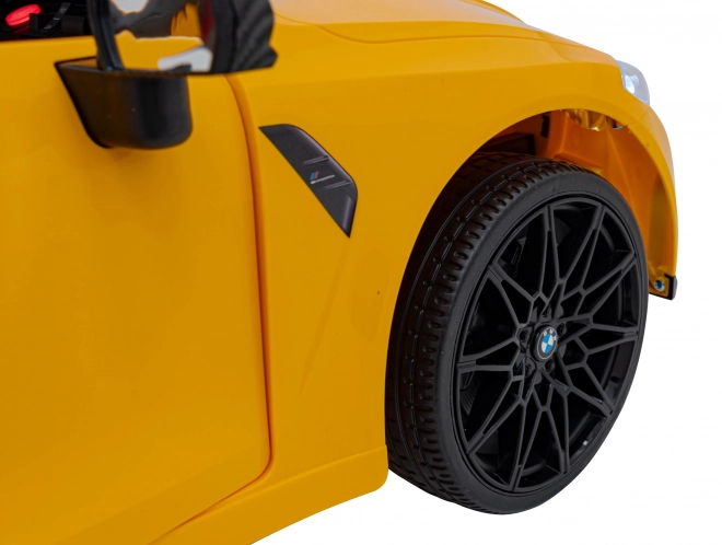 BMW M4 Witte Voertuig – Gele