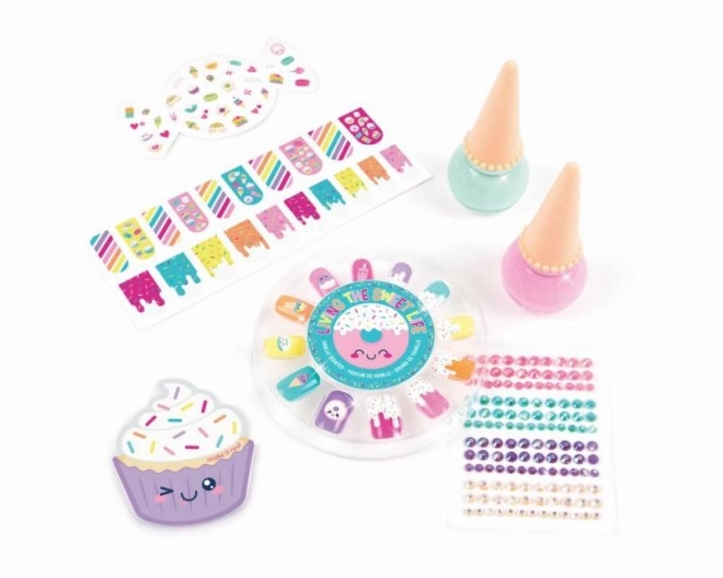 Kleurrijke set voor nagels met Candy stickers