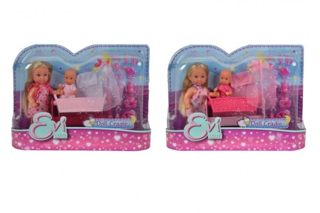 Pop Evi Love met baby en wiegje