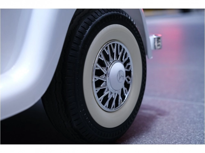 Retro auto op accu Mercedes-Benz 540K – Wit