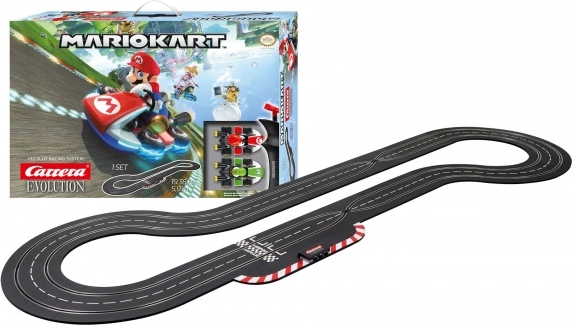Carrera Evolution racebaan Mario Kart met auto's Mario en Yoshi 5,9 m