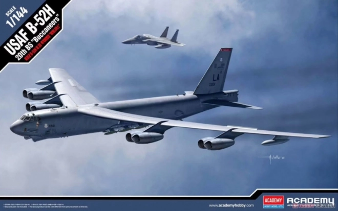 Kunststof model van de USAF B-52H bommenwerper 20th BS Buccaneers 1/144
