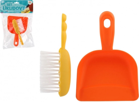 Schoonmaakset voor kinderen – plastic handveger en stoffer