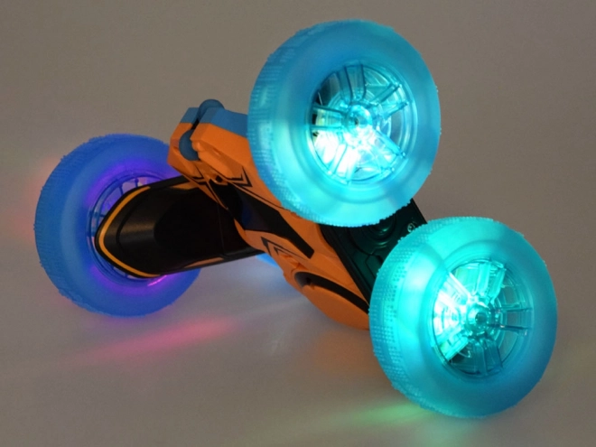 Leuk autootje 360 graden met verlichte wielen
