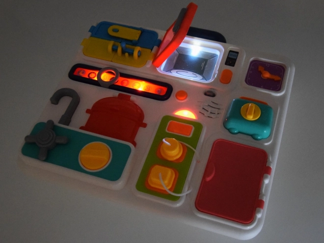 Interactief Montessori keukenspeelgoed