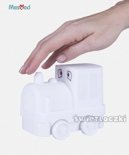 Siliconen nachtlampje met afstandsbediening dat de kleuren van de locomotieflamp verandert