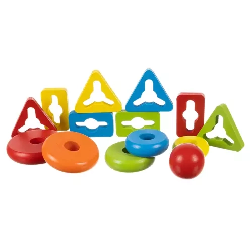 Houten kleurrijke piramide met vormen