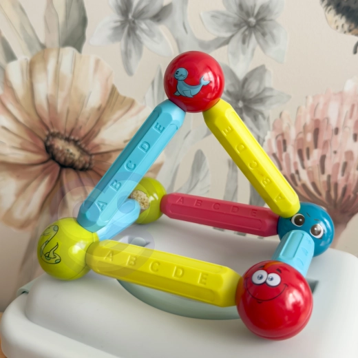 Vrolijke motieven en mobiel opbergen