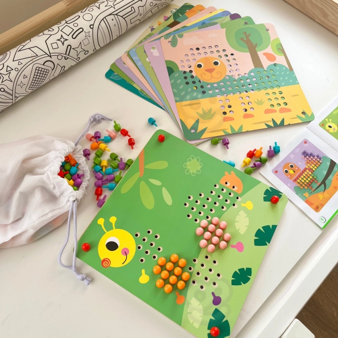 Houten puzzel met pinnetjes van Tooky Toy