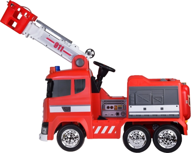 Uitschuifbare ladder met echte waterpomp