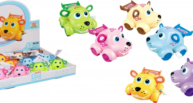 Plastic opwindende hond 8 cm