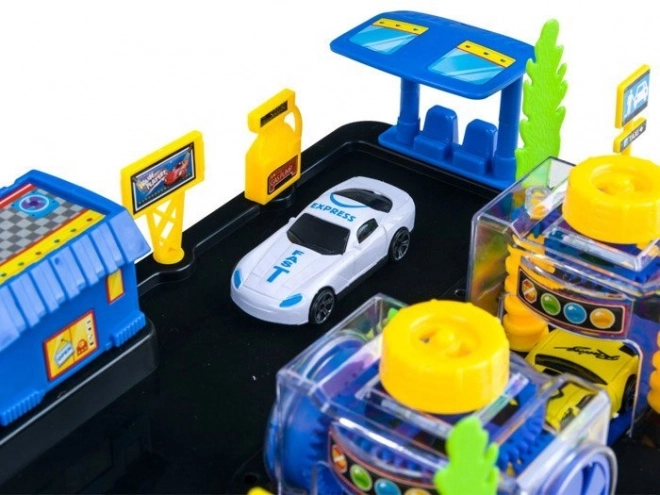 Autowasstraat en benzinestation voor auto's