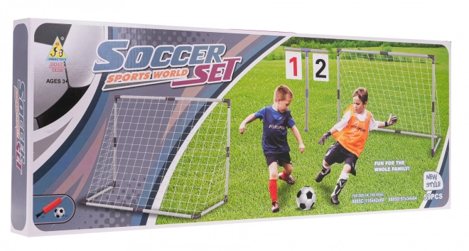 Set van twee voetbaldoelen met scorebord en accessoires