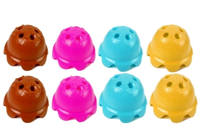 IJsje in een hoorntje Kleurrijk arcade spel met een piramidetoren voor het hele gezin