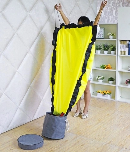 Grijze speelgoedmand met speelkleed