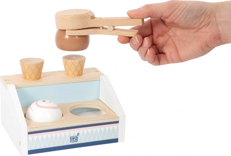 Magnetische ijslepel voor realistisch spel