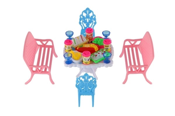 Poppenmeubels van plastic 4 kleuren in blister 14x11x16cm