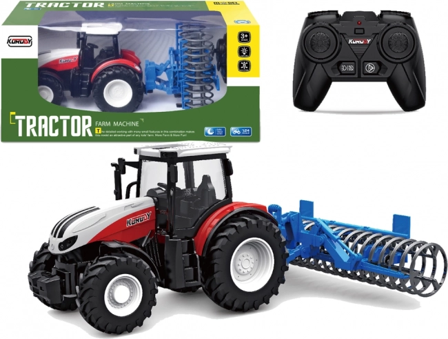 Leuke op afstand bestuurbare tractor met rubberen wielen
