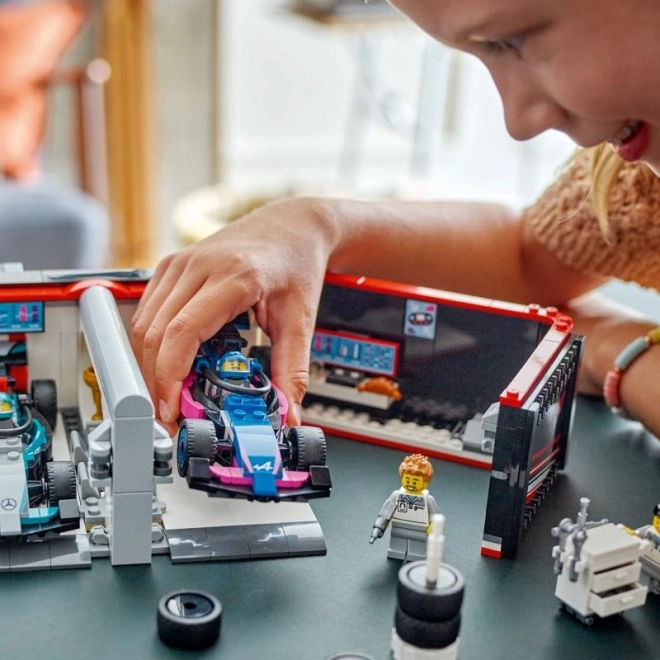 LEGO® City 60444 F1® Garage en auto's Mercedes-AMG en Alpine