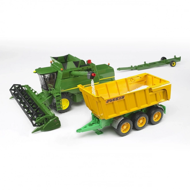 Bruder Combine JOHN DEERE T670i