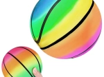 Rubberen regenboogbal voor kinderen 23 cm, licht en opblaasbaar