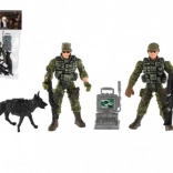 Set van militaire poppetjes met hond en accessoires
