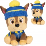Pluchen hond CHASE uit PAW PATROL met wintermuts en sjaal 18 cm