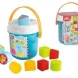 Emmer met vormensorteerder voor kinderen