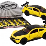 Metalen sportautootje 1:32 met frictieaandrijving – geel
