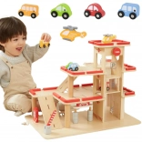 Houten parkeergarages met lift en voertuigen VIGA