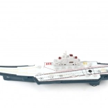 Interactief vliegdekschip met licht- en geluidseffecten