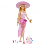 Barbie op het strand met zomerse accessoires