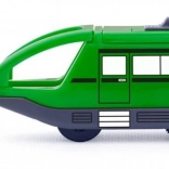 Groene trein met spoor en bestuurder op batterijen