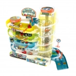 Verdiepte garage met lift voor 6 auto’s met licht- en geluidseffecten