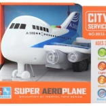 Groot batterijvliegtuig met licht en geluid