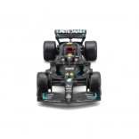 Metalen model F1 Mercedes‑AMG W14 E Performance (2023) met coureur George Russell 1:43 Bburago