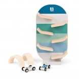 houten autoracebaan met autootjes en bogen